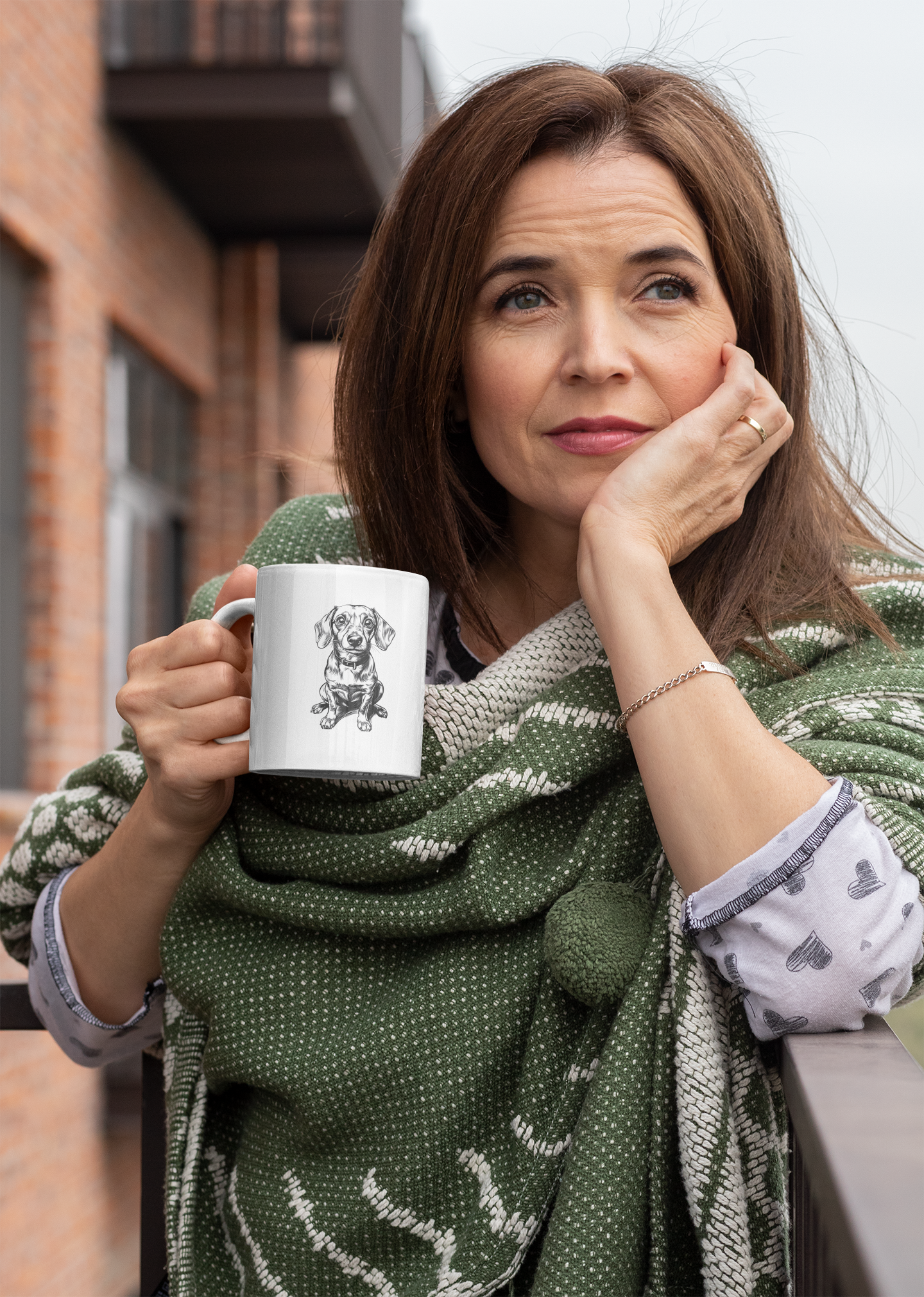 Pencil-like drawn Dachshund portrait coffee cup
